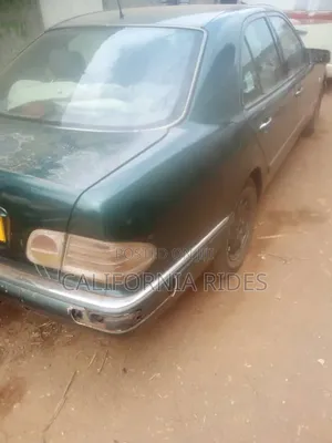 Mercedes-Benz E200 1998 Green