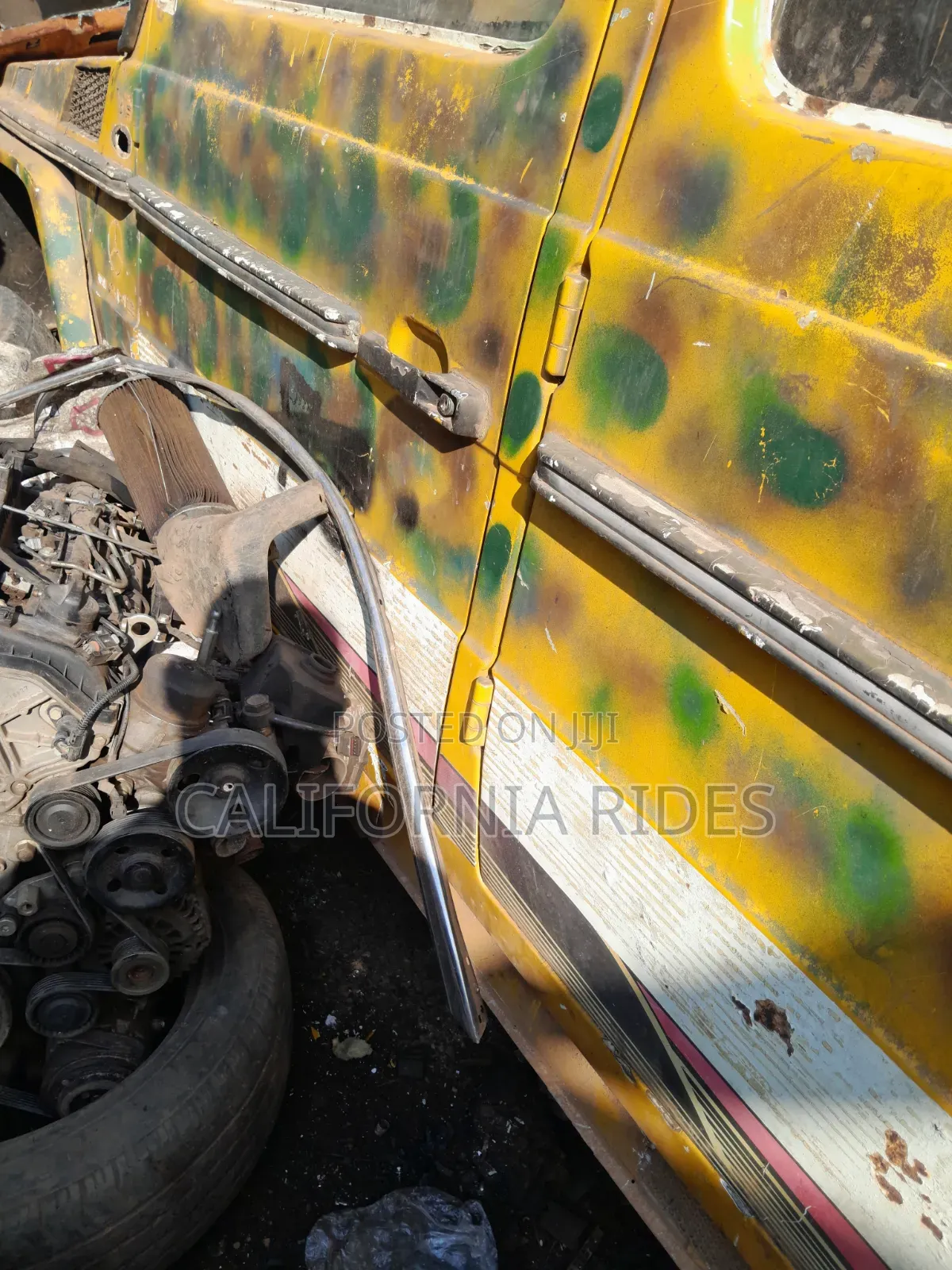 Mercedes-Benz G-Class 1998 Yellow