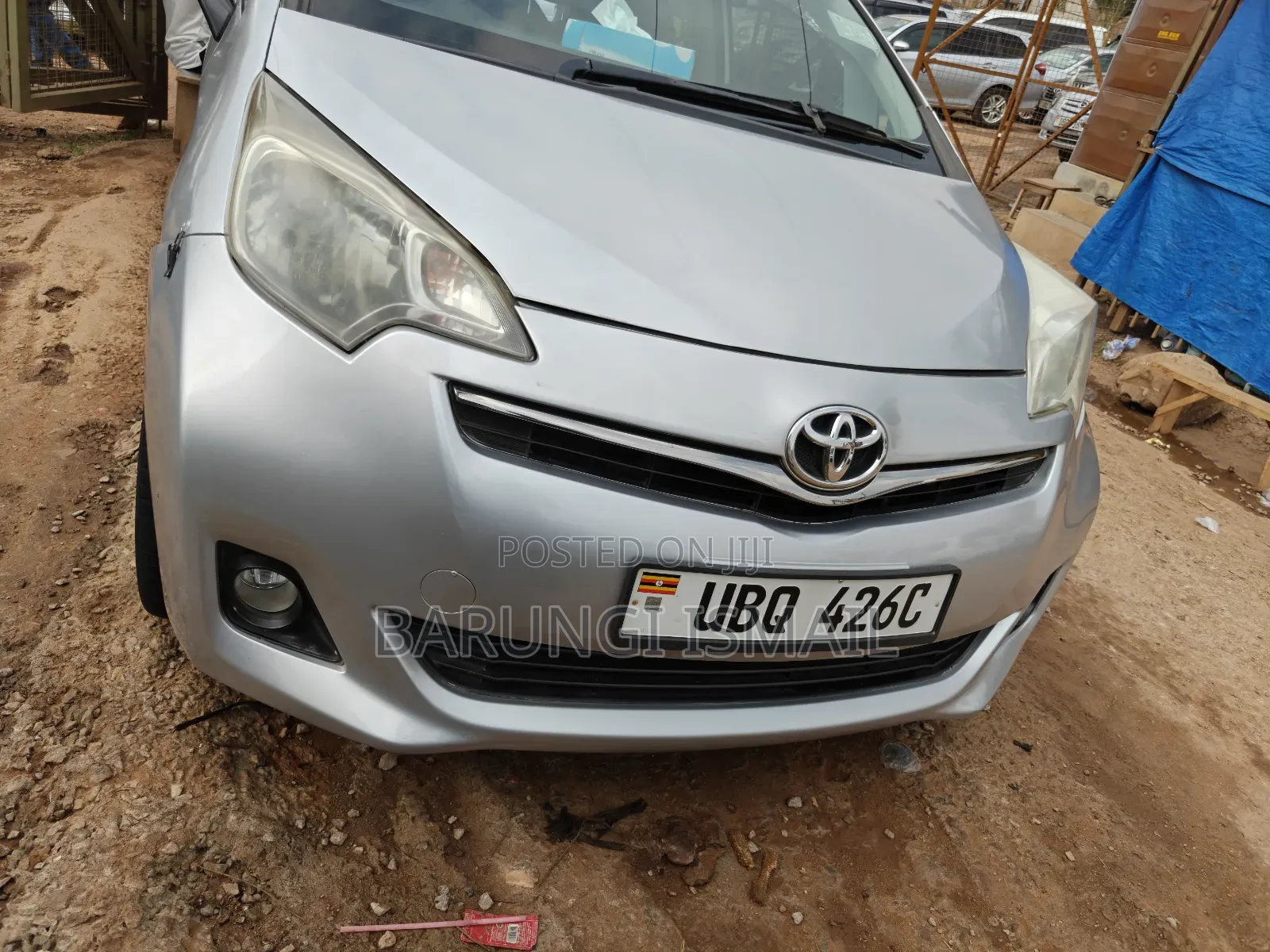 Toyota Ractis 2011 Silver