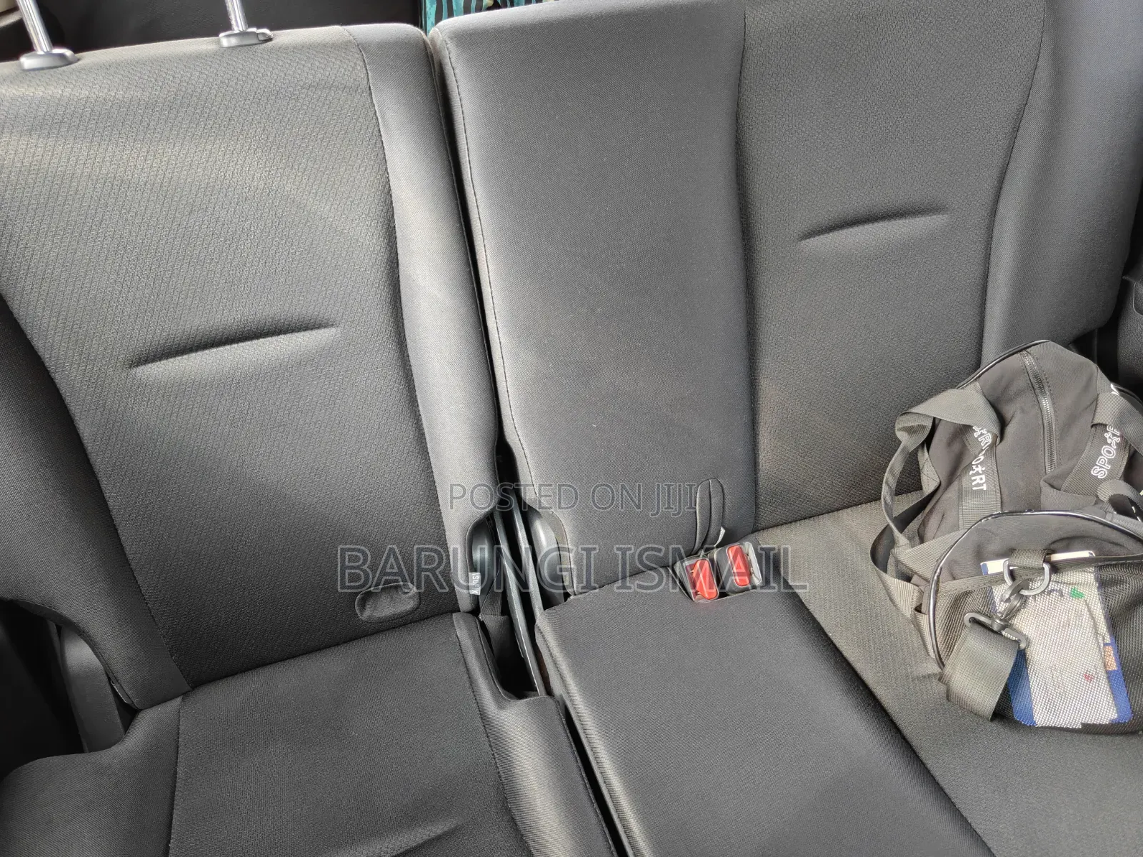 Toyota Ractis 2011 Silver