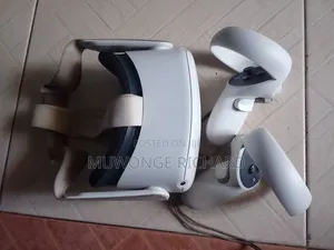 Meta Quest 2 128gb With Controllers – Ugx 750,000