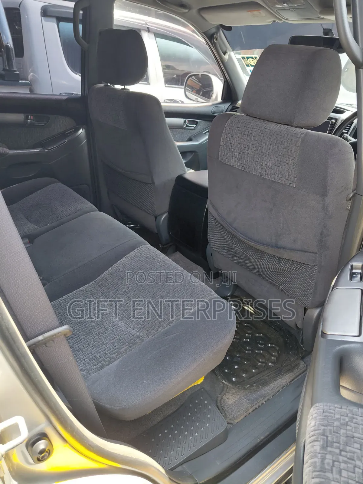 Toyota Land Cruiser Prado 2009 Silver