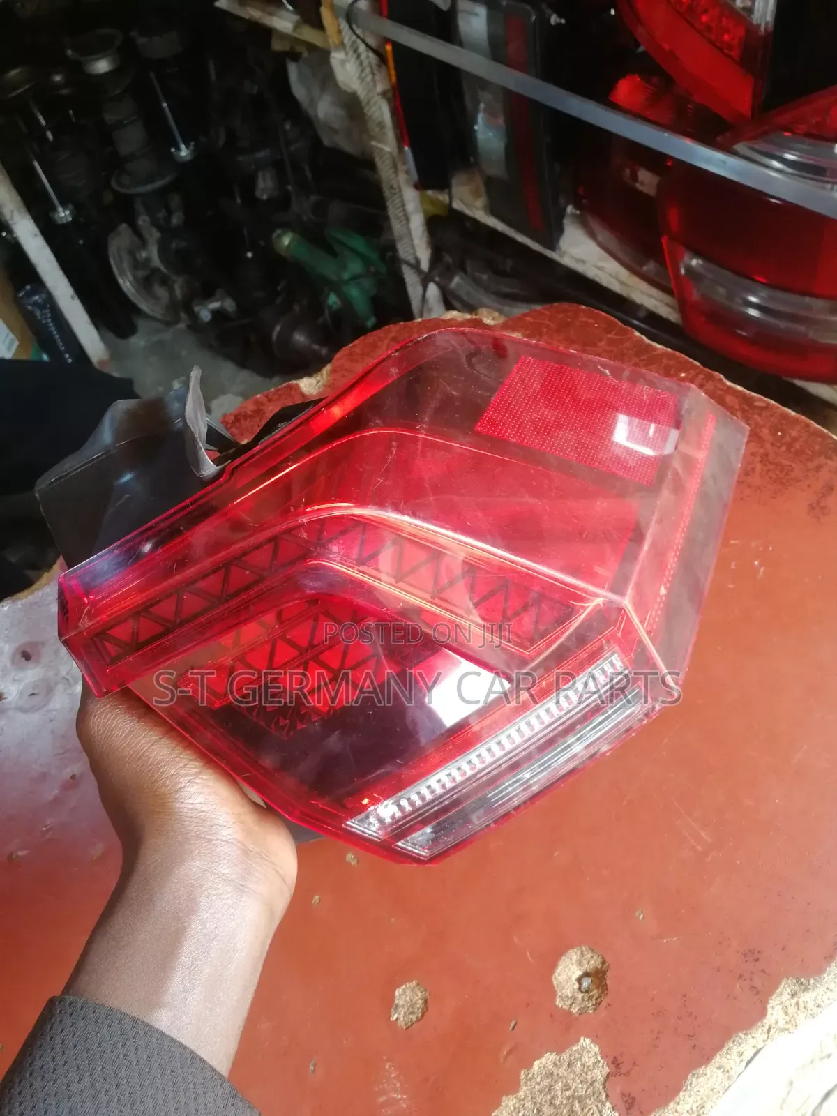 Back/Rear Lights for Volkswagen Tiguan Model 2015-2020.