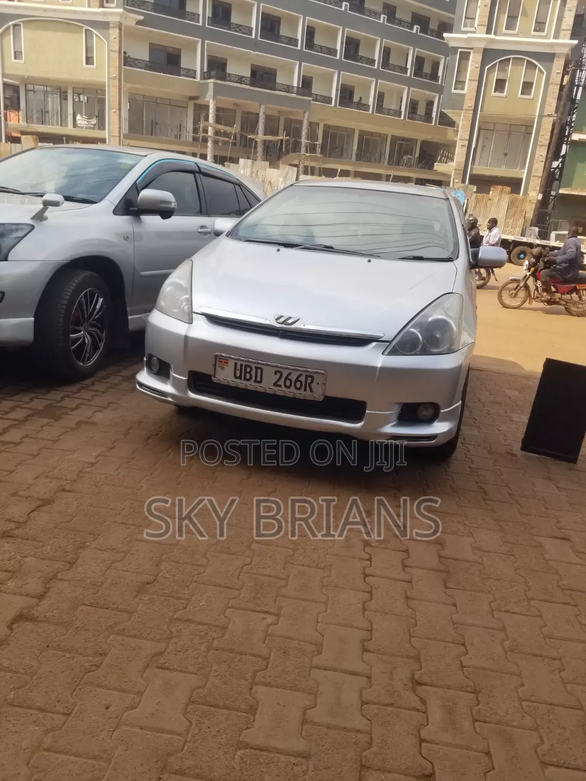 Toyota Wish 2004 Silver