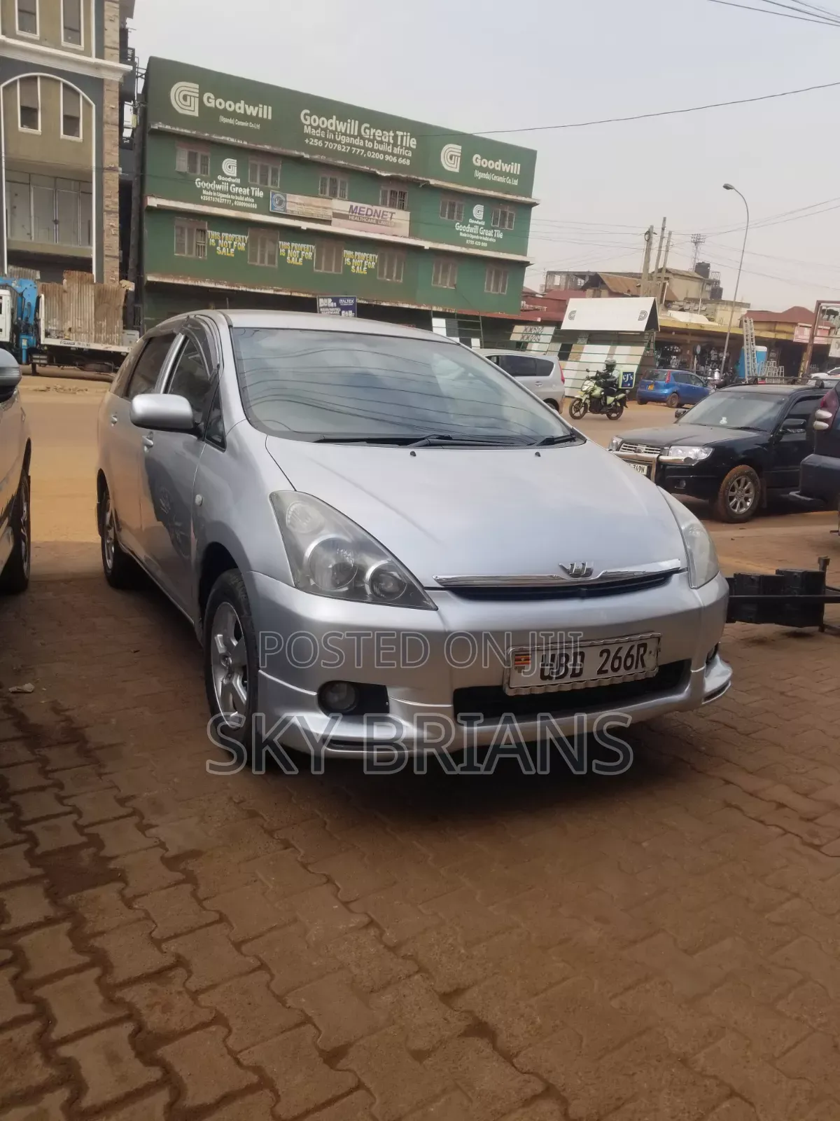 Toyota Wish 2004 Silver