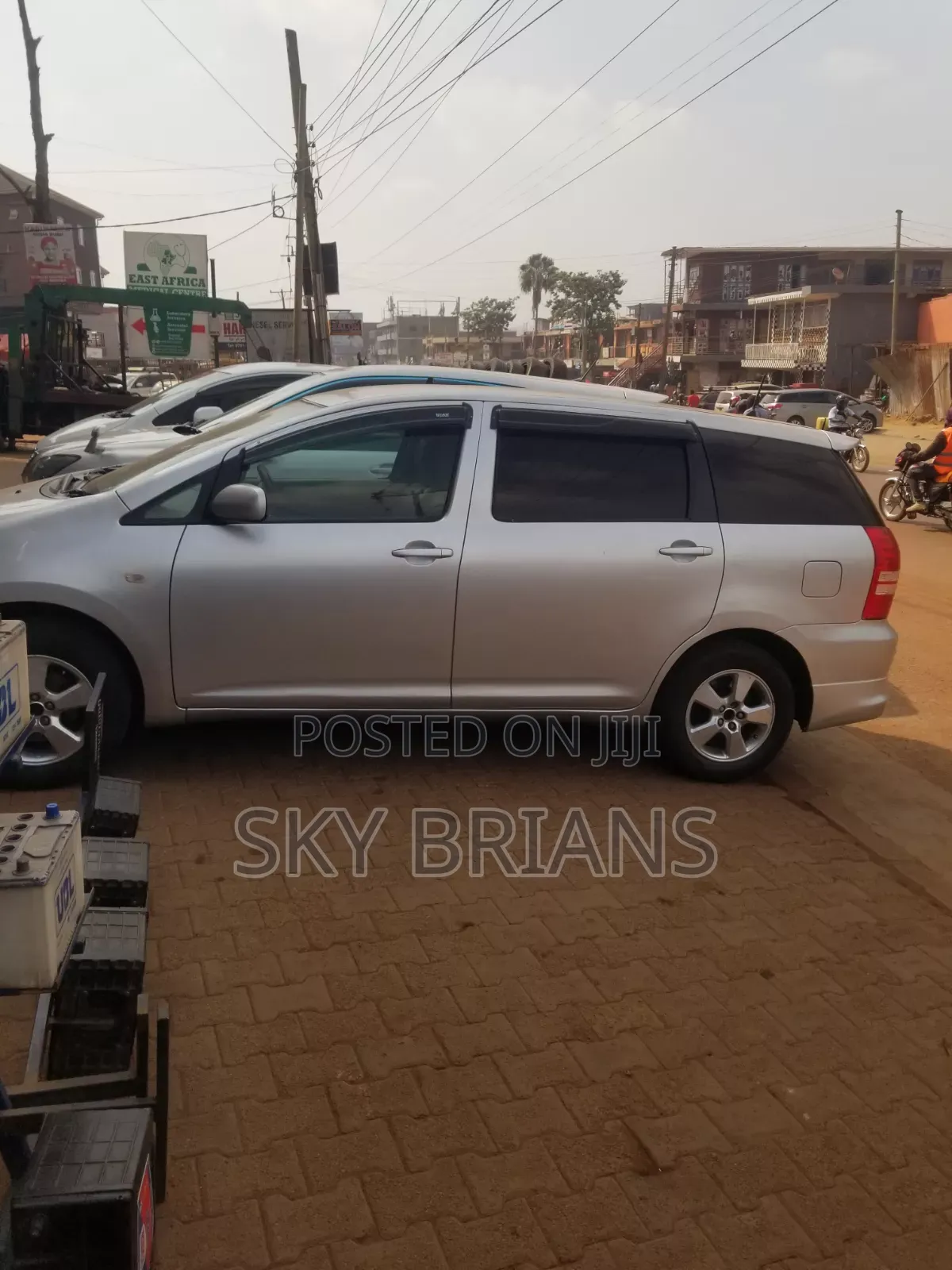Toyota Wish 2004 Silver