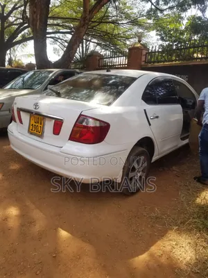 Toyota Premio 1.8 AWD 2005 White