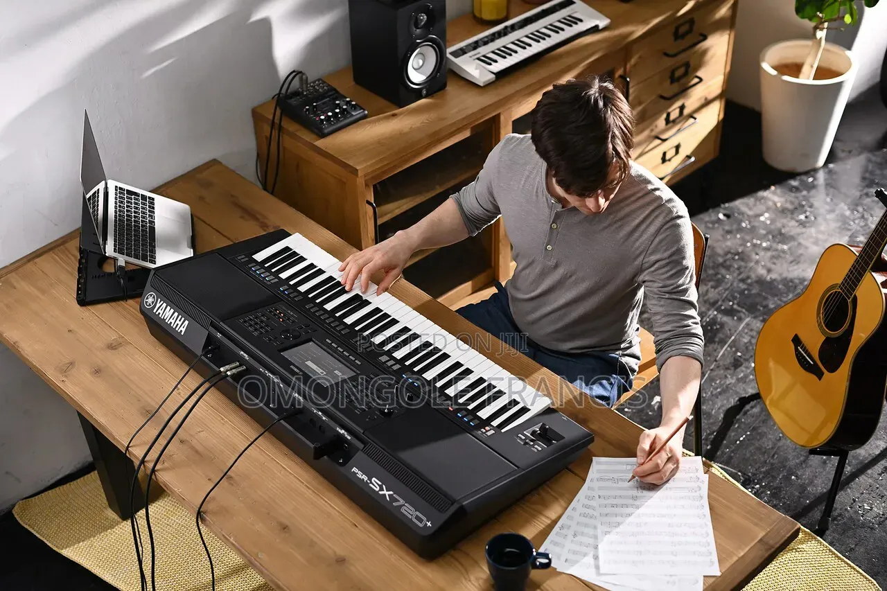 For Sell :Brand New Yamaha PSR Sx920 at Allow Price