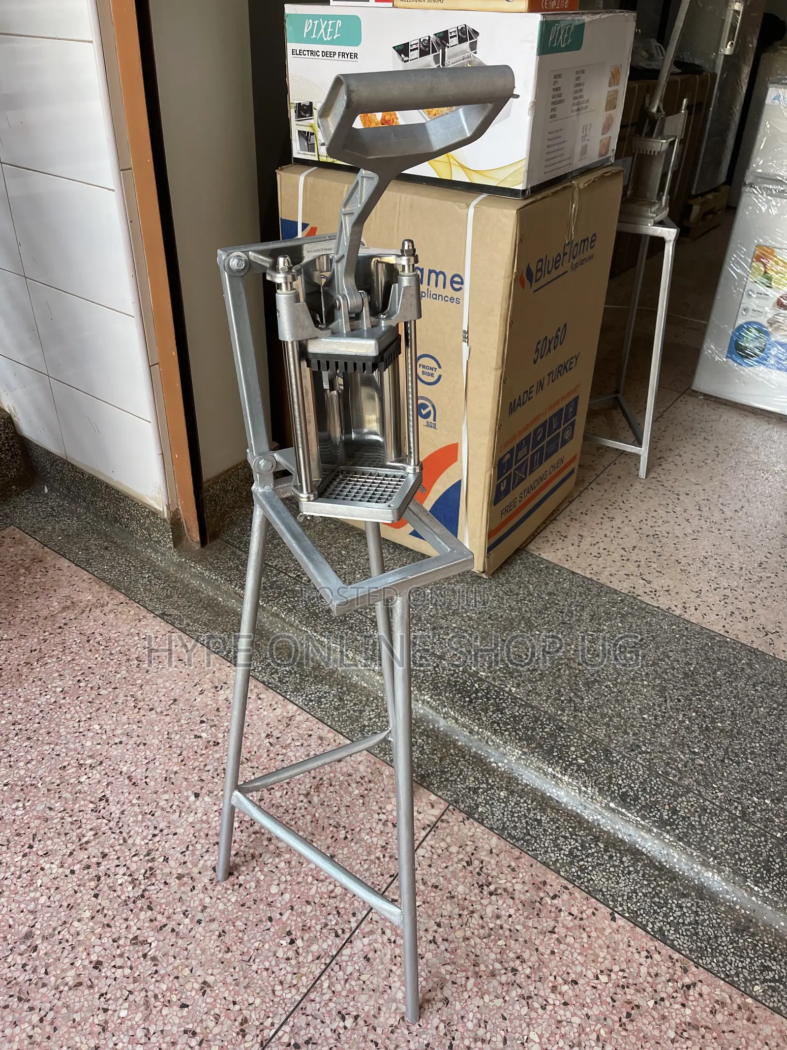 Reliable Solid Stainless Food Chopper With Astand