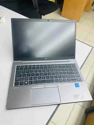New Laptop HP ZBook 14 8GB Intel Core i5 SSD 256GB