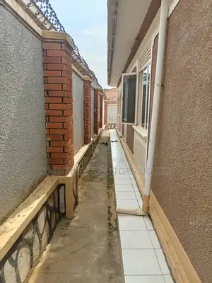 4bdrm House in Seeta-Namuganga for sale