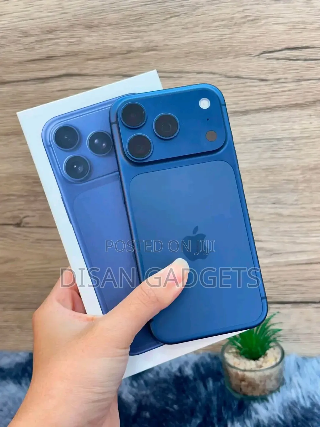 New Apple iPhone 17 Pro Max 256 GB Blue