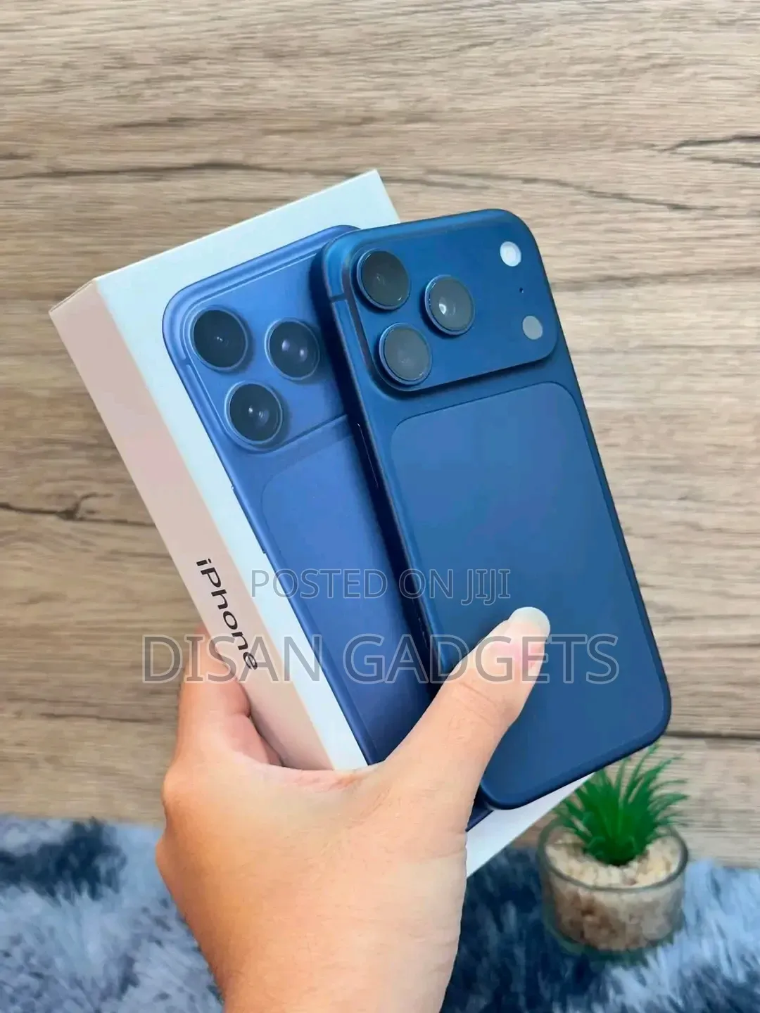 New Apple iPhone 17 Pro Max 256 GB Blue