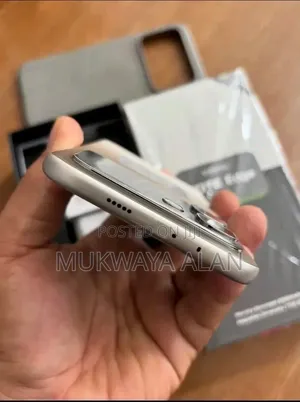 New Infinix Note Edge 256 GB Gray