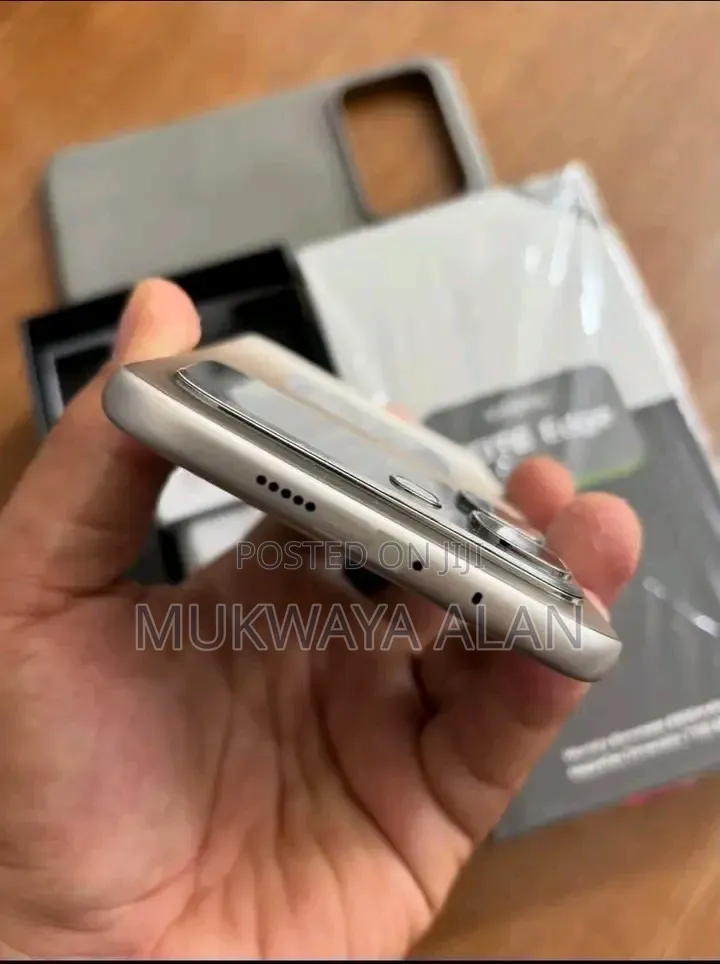 New Infinix Note Edge 256 GB Gray
