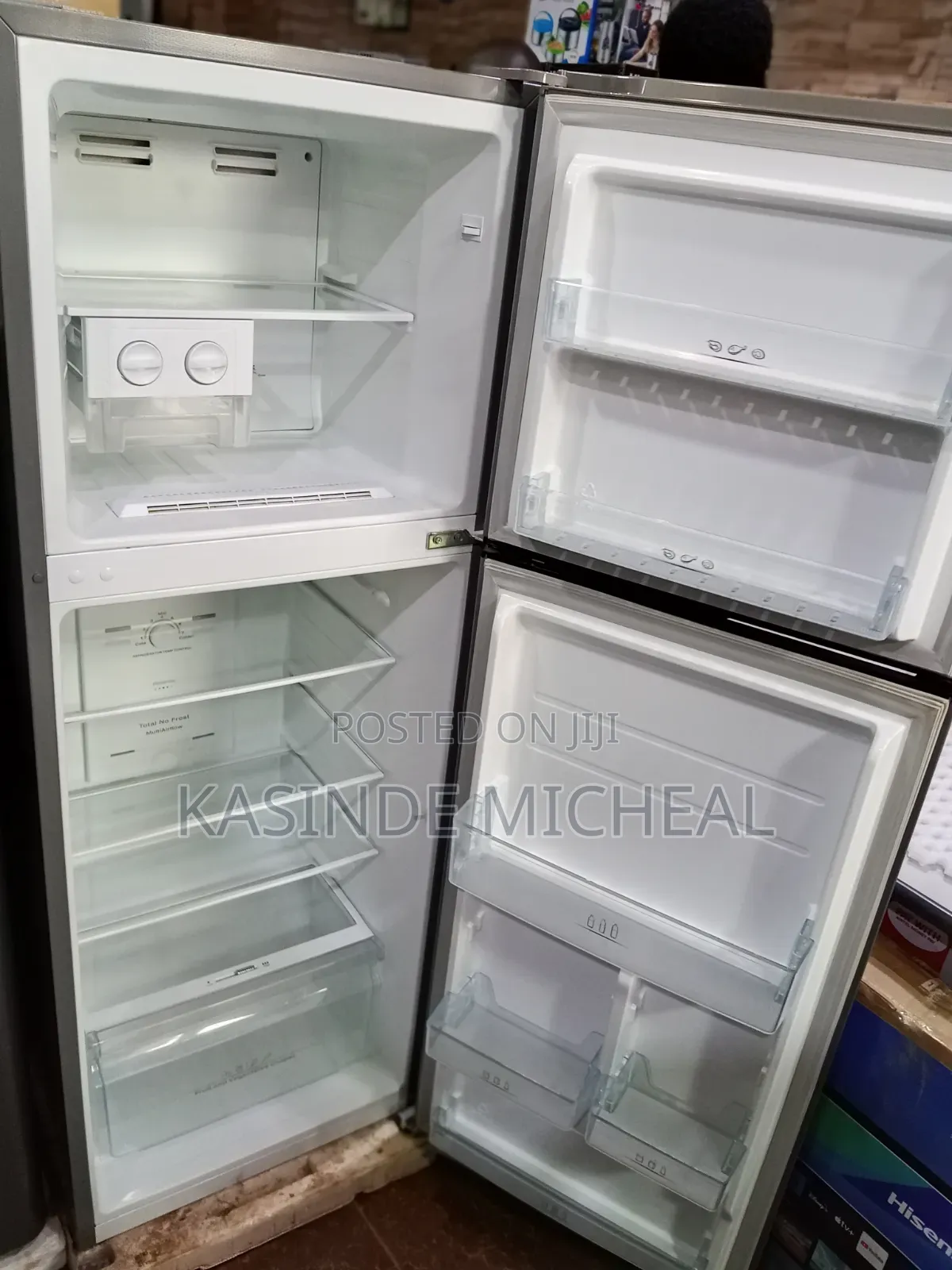Hisence 321litres Frost Free Refrigerator