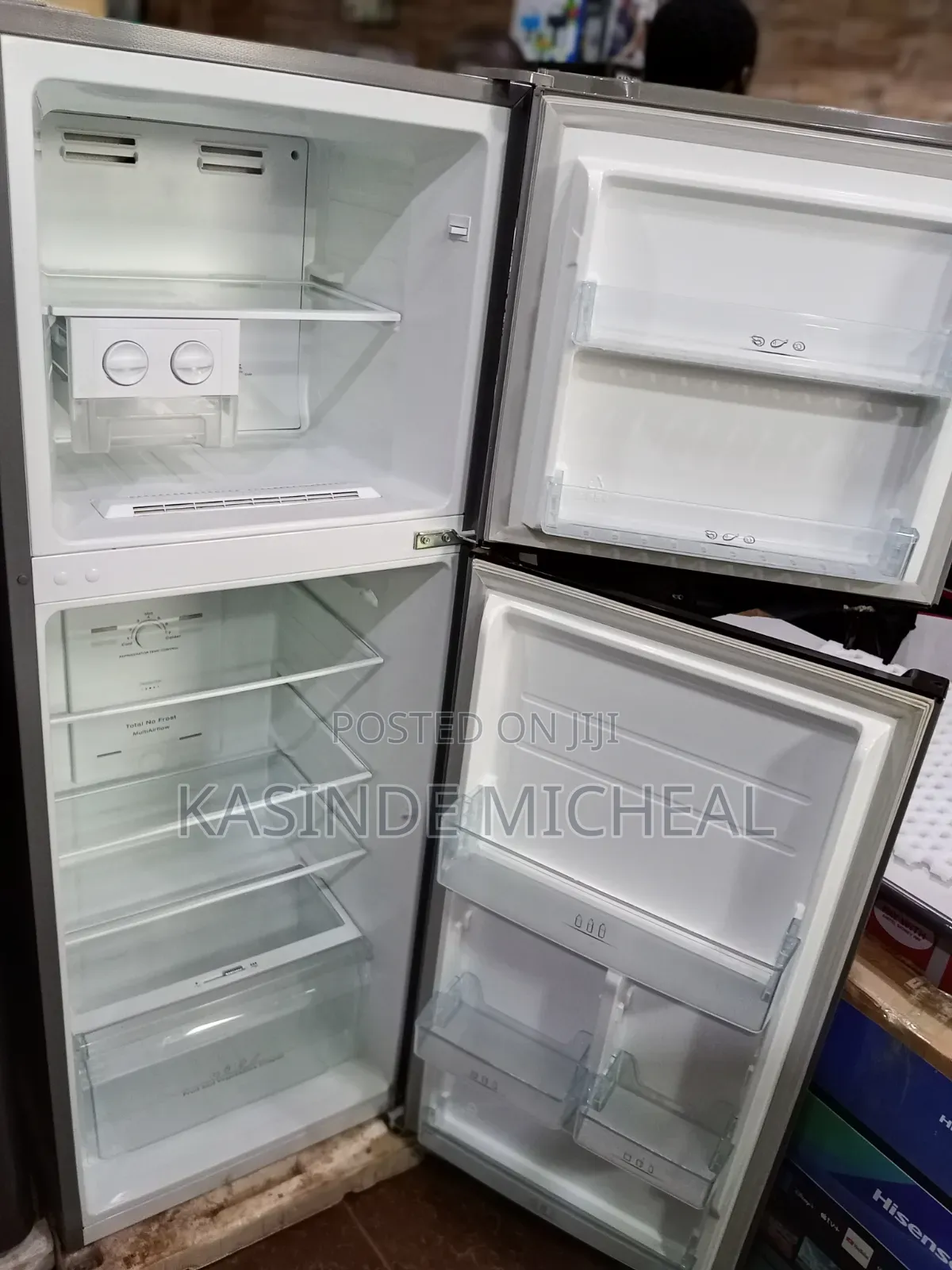 Hisence 321litres Frost Free Refrigerator