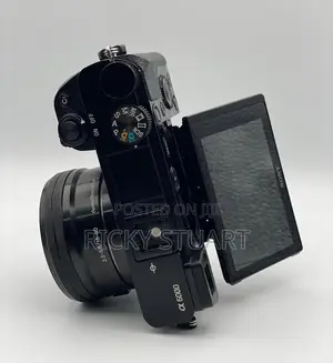 Sony Alpha A6000 Mirrorless Digital Camera 24.3mp 16-50mm Zoom Lens