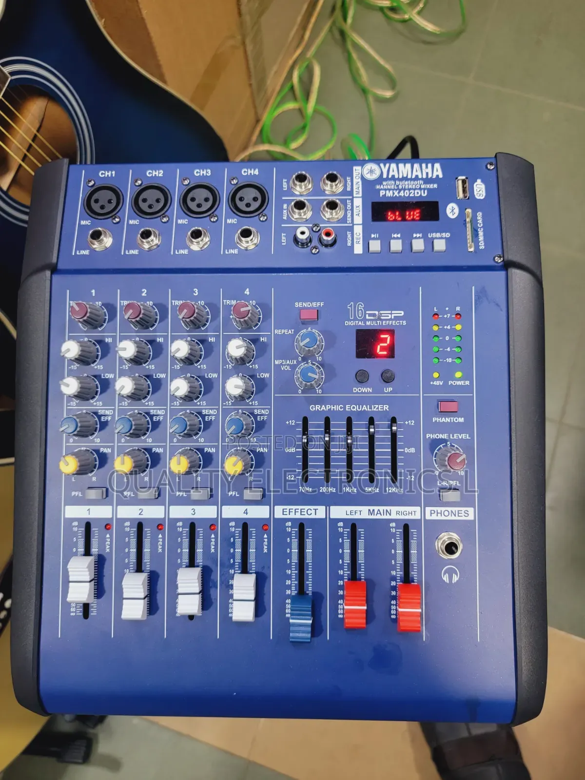 Yamaha 4 Channel Stereo Amp Mixer Pmx402du