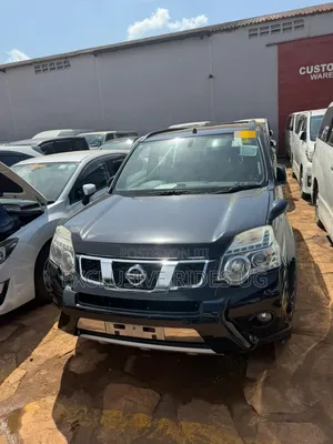 Nissan X-Trail 2.0 Petrol FWD 2013 Black