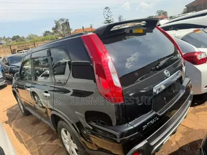 Nissan X-Trail 2.0 Petrol FWD 2013 Black