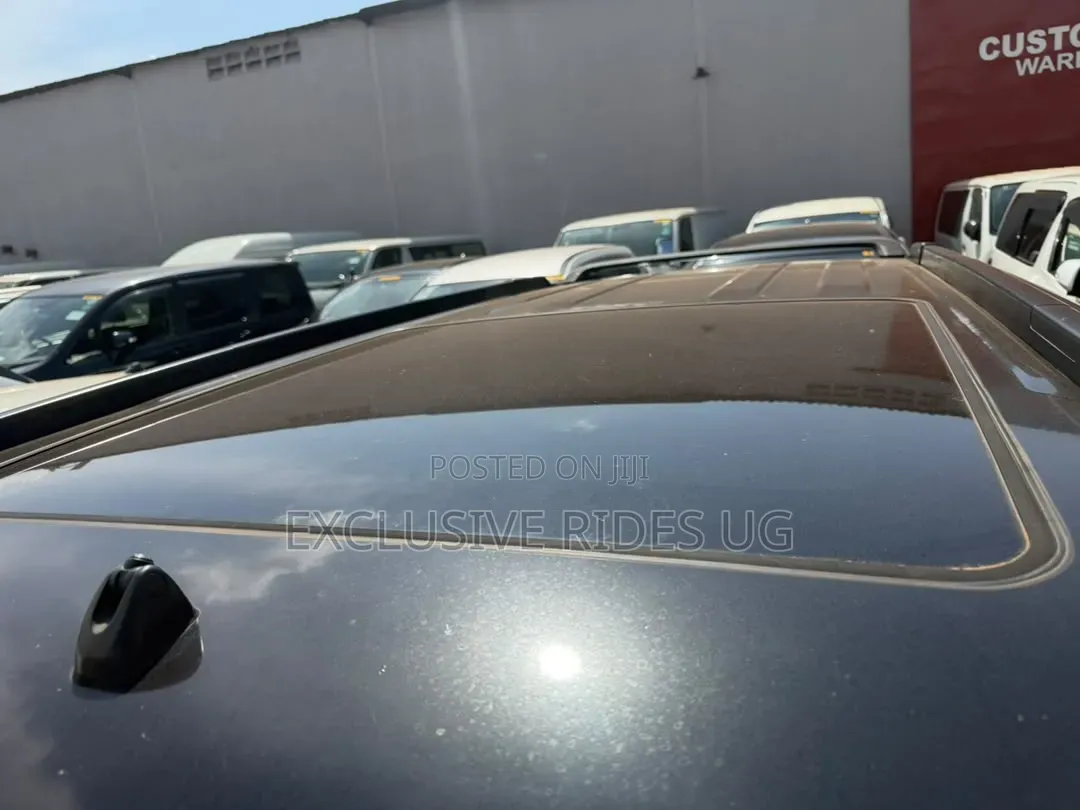 Nissan X-Trail 2.0 Petrol FWD 2013 Black