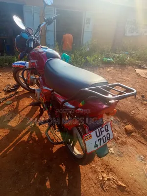 Bajaj CT 125X 2023 Red