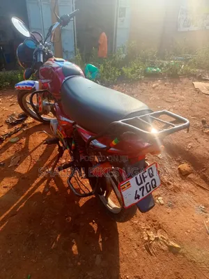 Bajaj CT 125X 2023 Red