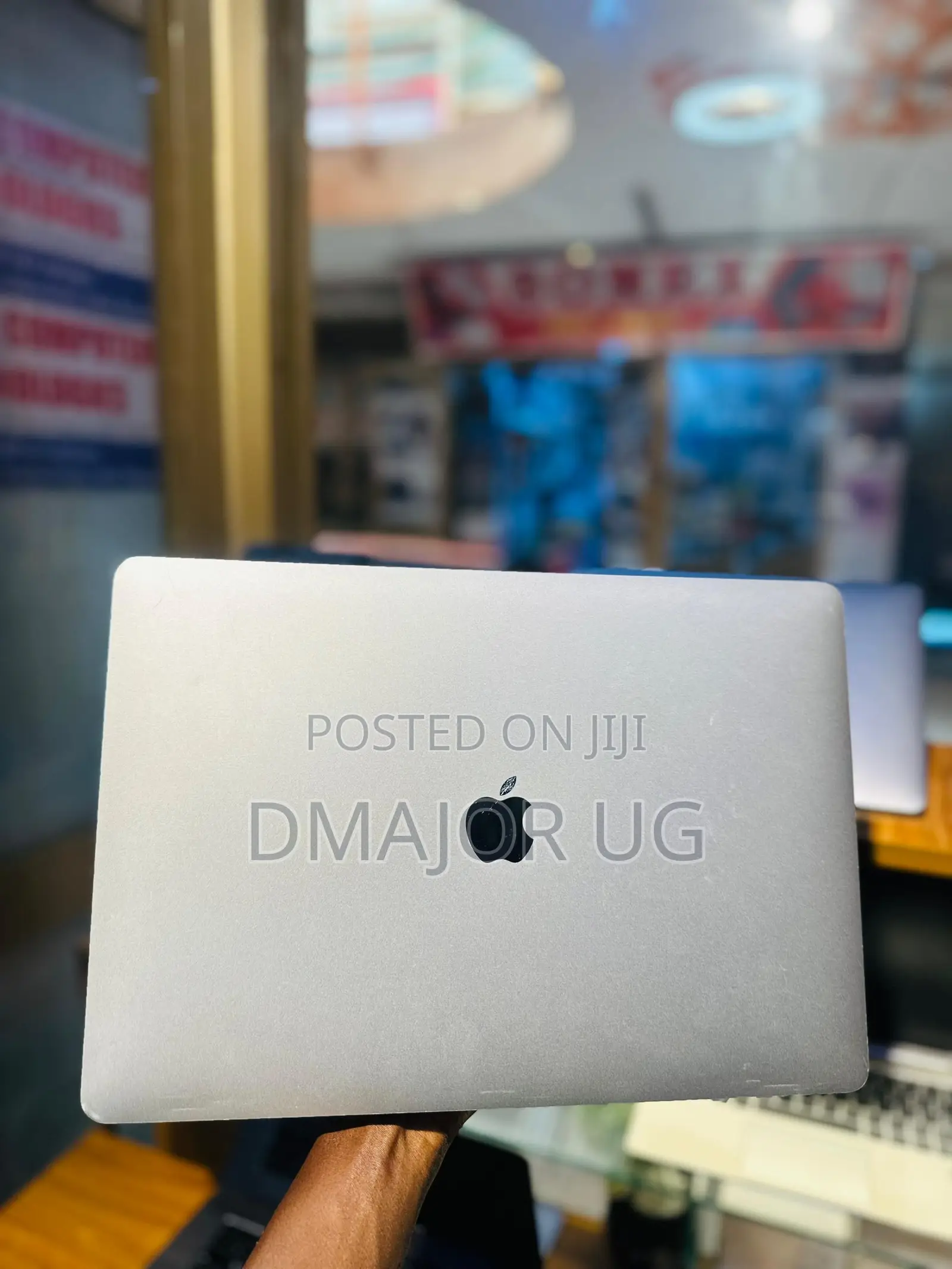 Laptop Apple MacBook Pro 2017 16GB Intel Core i7 SSD 256GB