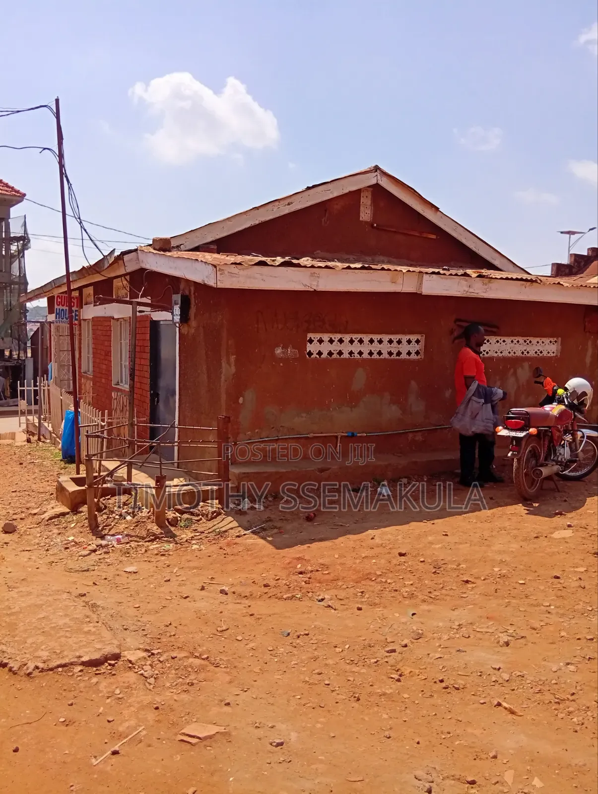 Land for Sale in Makindye Mubaraka