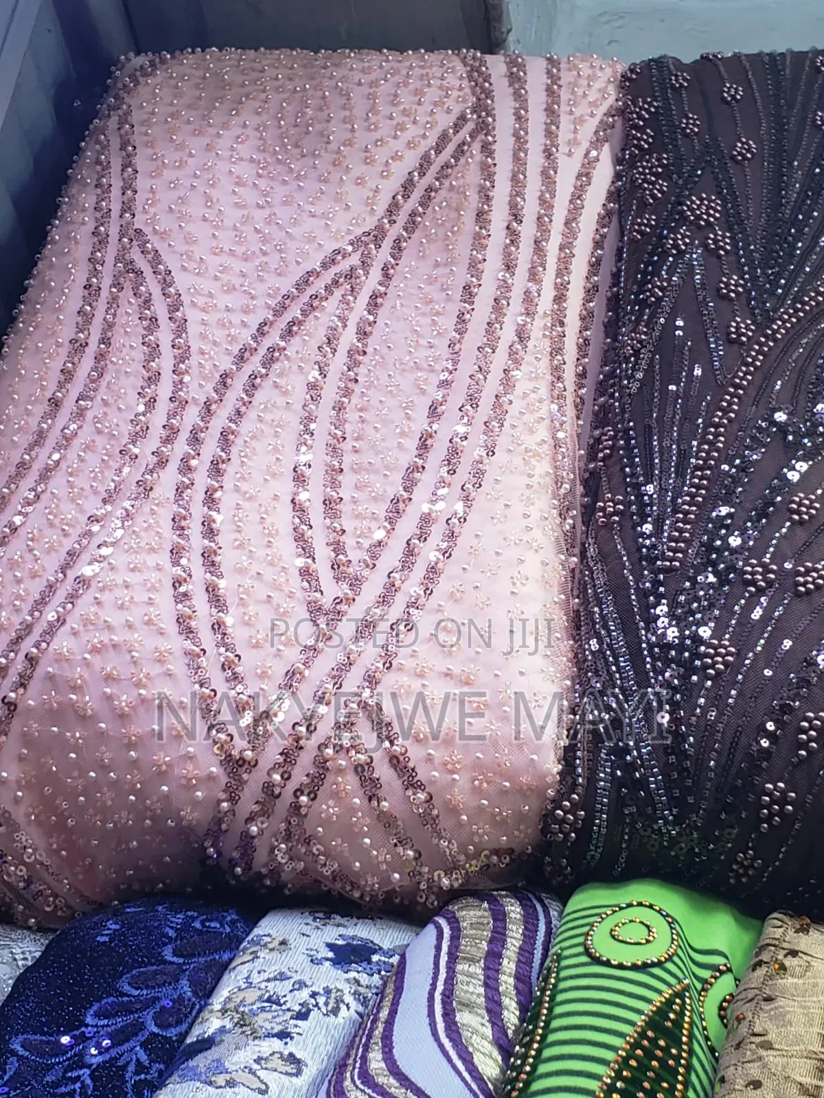 Fina Gomesi Center and All Traditional Wears