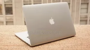 Laptop Apple MacBook Pro 16GB Intel Core i7 SSD 256GB