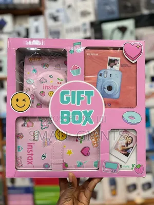 Fujifilm Instax Mini 12 Gift Box