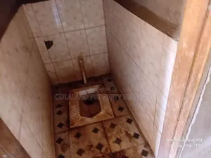 12bdrm Apartment in Paul Estate, Butuntumula for sale