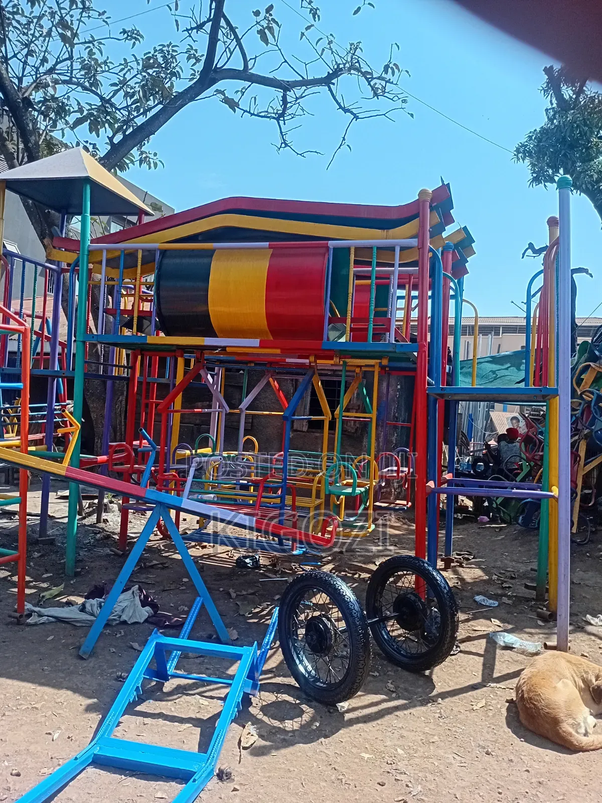 Play House Swing