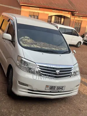 Toyota Alphard 2.4 Petrol AWD 2007 White
