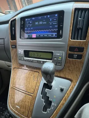 Toyota Alphard 2.4 Petrol AWD 2007 White