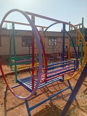 Round Swing