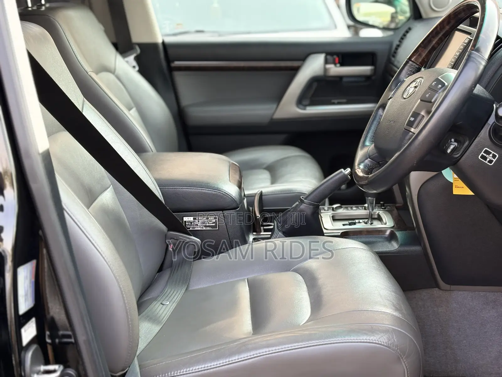 Toyota Land Cruiser 4.6 V8 ZX 2011 Black