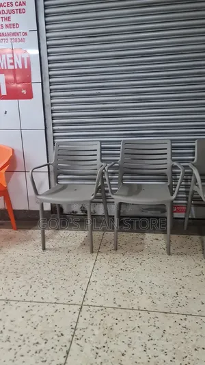 Fusion Living Plastic Chairs Plastic Chairs