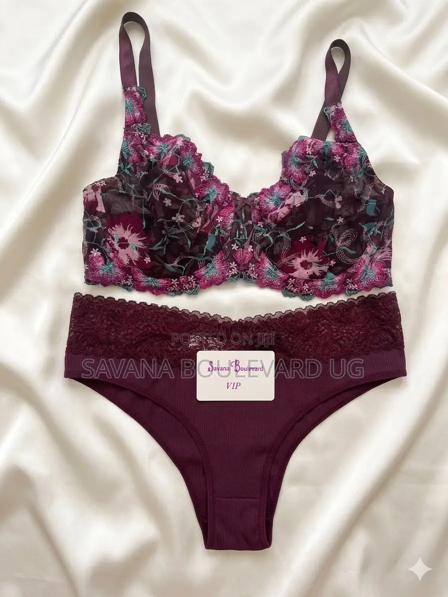 Savana Size 36e Floral Embroidery Burgundy Set