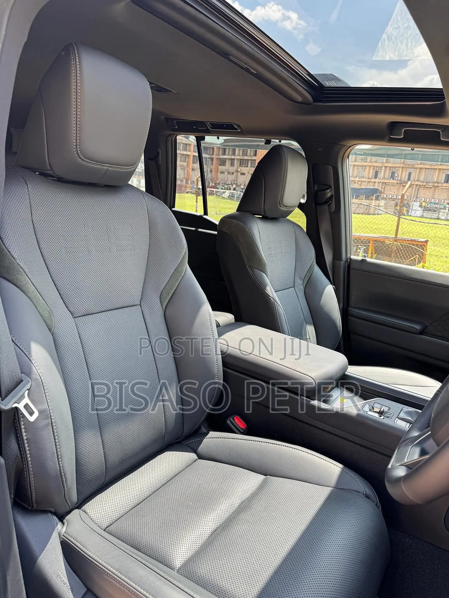Lexus GS 2024 Gold