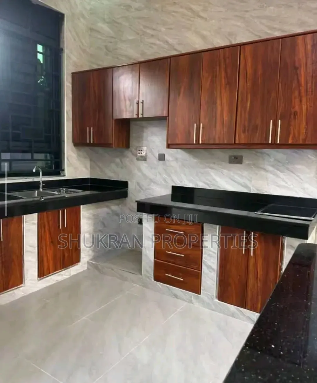 3bdrm Bungalow in Kira, Central Division for sale