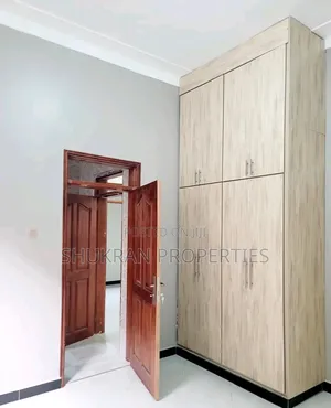 3bdrm Bungalow in Kira, Central Division for sale