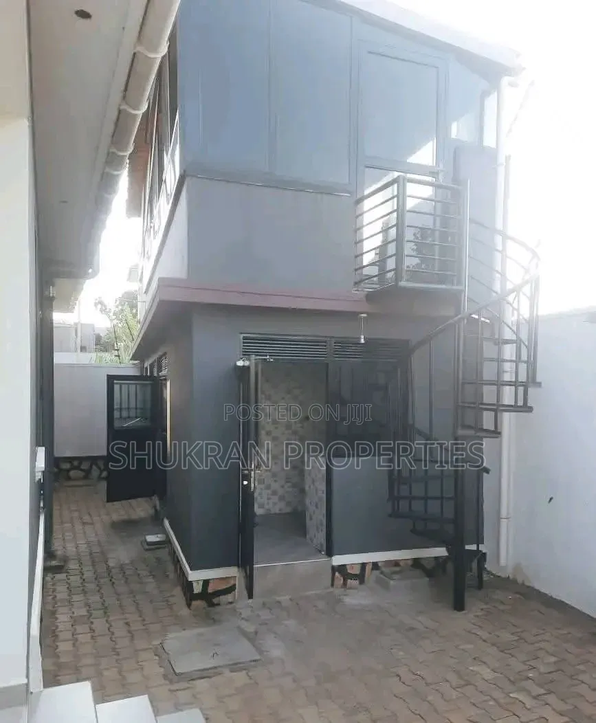 3bdrm Bungalow in Kira, Central Division for sale