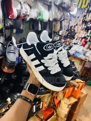 Campus Black White Available 37-44