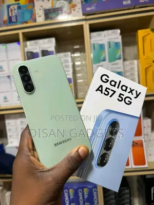 New Samsung Galaxy A57 256 GB Green