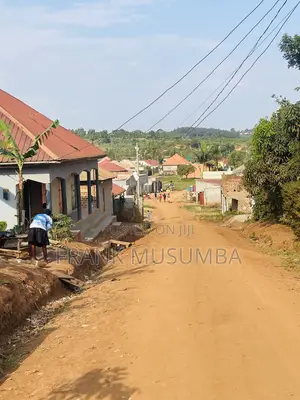 5bdrm House in Gayaza Estate, Busukuma for sale