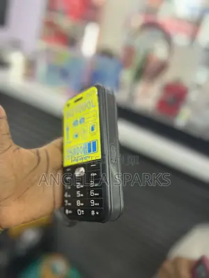 New SQ 1000L 8 GB Black