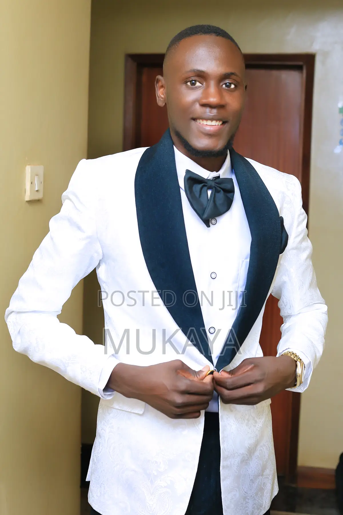 Unique Suits for Weddings